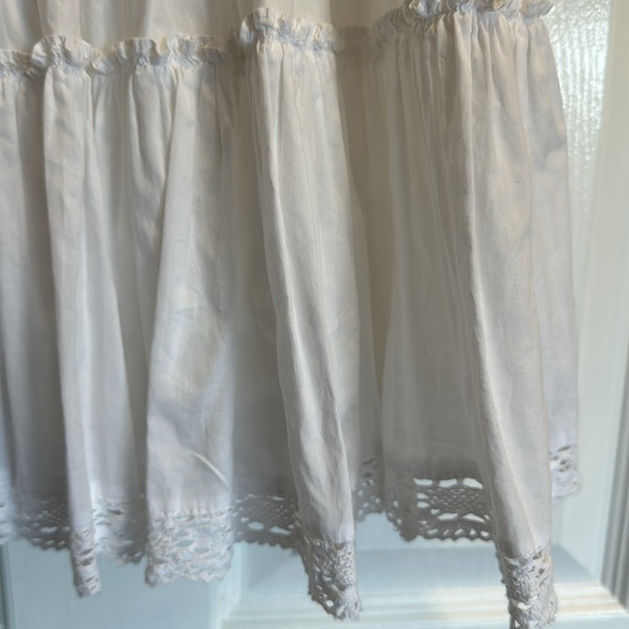 Beautiful Pleated and Layered White Dress - Picture 3 of 4